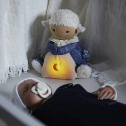 Kaloo Veilleuse Peluche Nomade Mouton Doux Sommeil (20 Cm)