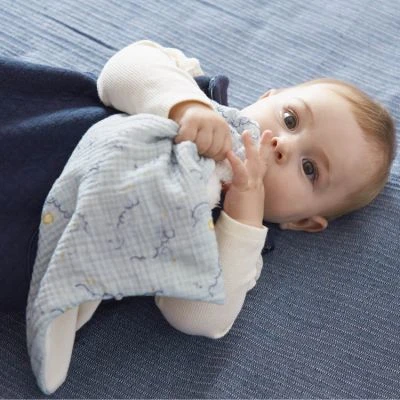 Kaloo Maxi Doudou Plat Mouton Apaisant Doux Sommeil (40 Cm) – Image 7